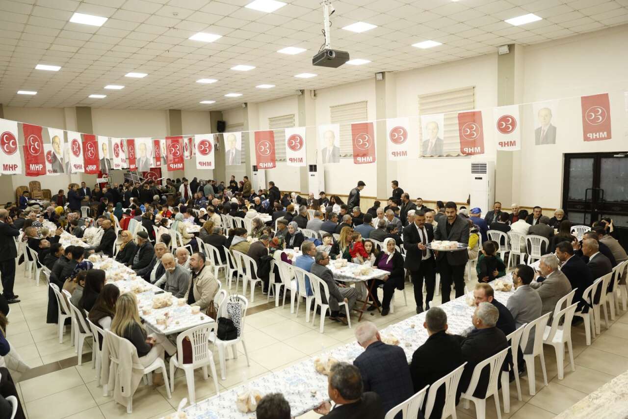 MHP Muğla İl  Başkanı Burak Demirel Kavaklıdere’de Vatandaşlarla Aynı Sofrada Buluştu 6